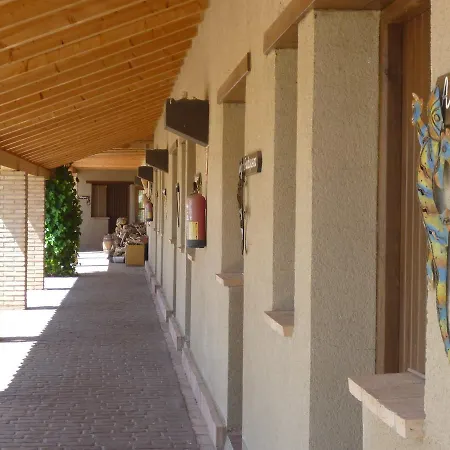 Tantaka - Meleses Auberge de jeunesse