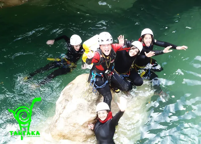 Hostel Tantaka - Meleses *