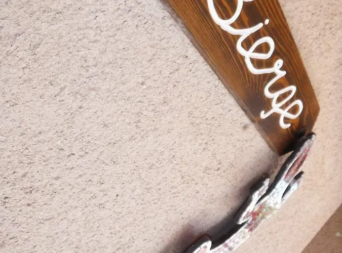 Tantaka - Meleses Vandrarhem