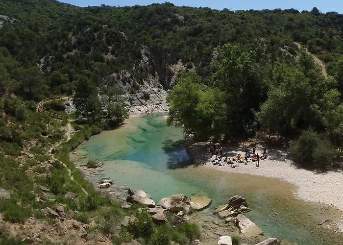 Tantaka - Meleses Hostel *