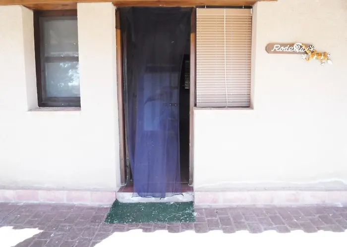 Tantaka - Meleses Vandrarhem