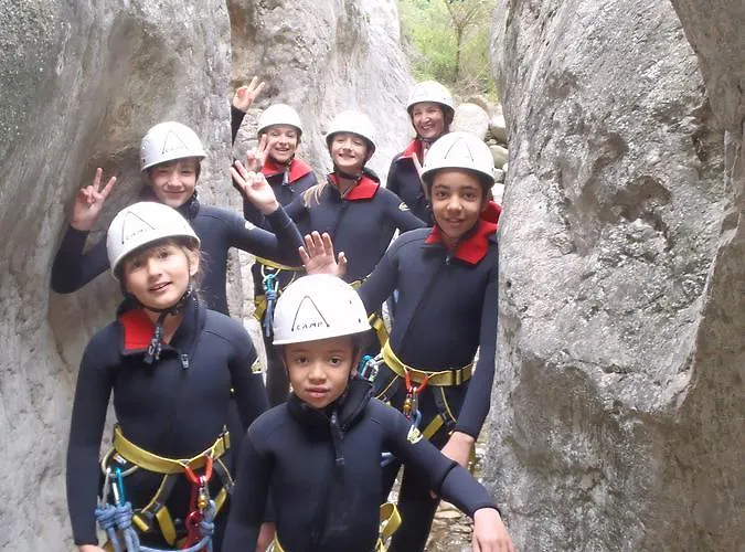 Vandrarhem Tantaka - Meleses *